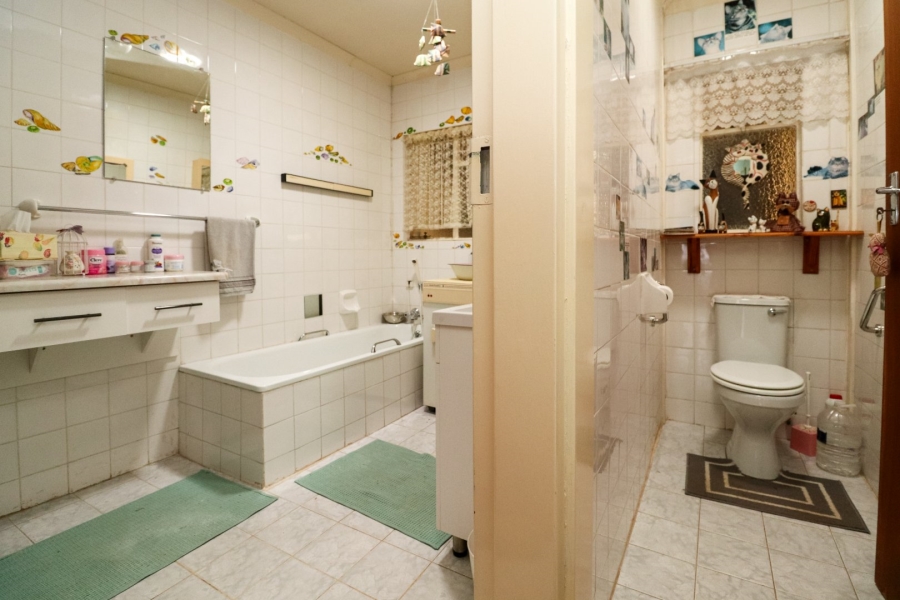 2 Bedroom Property for Sale in La Hoff North West